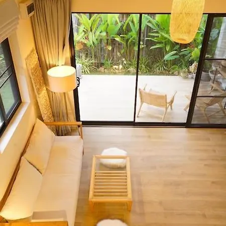 Dani Villa'S Studio House